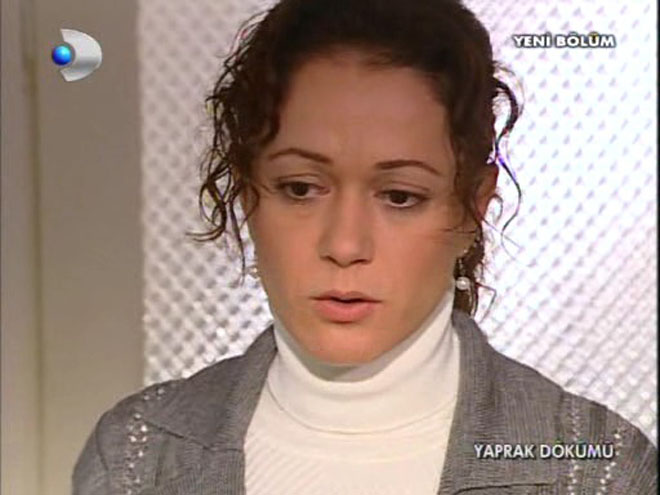 Трагический конец – сериал "Листопад" завершился кончиной заботливого отца (фотосессия)